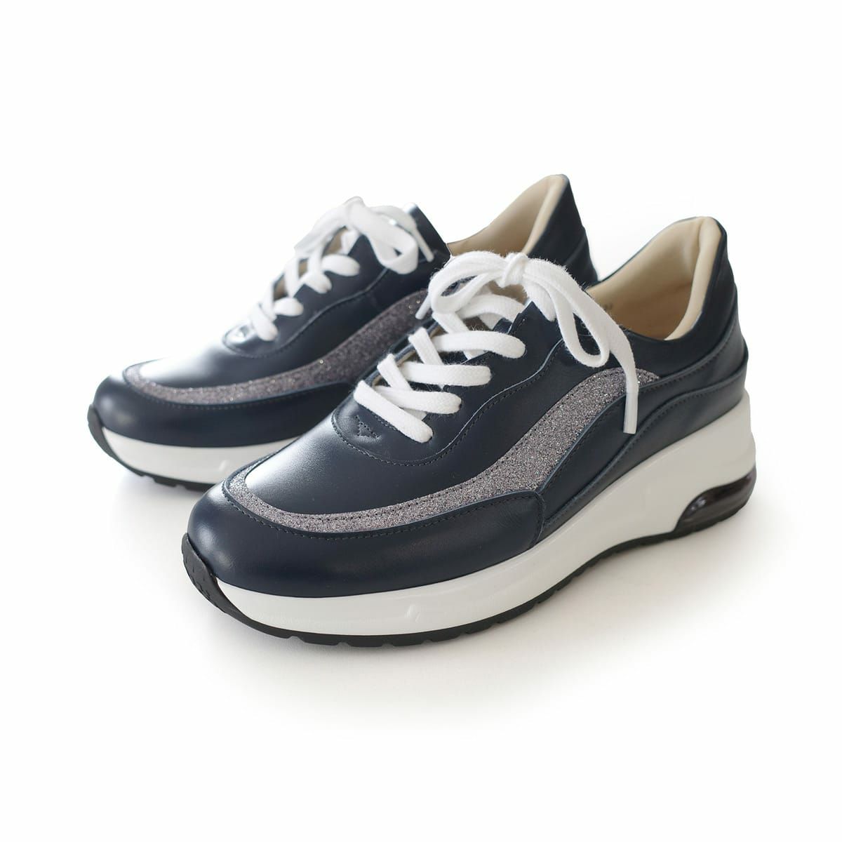 ダークネイビー