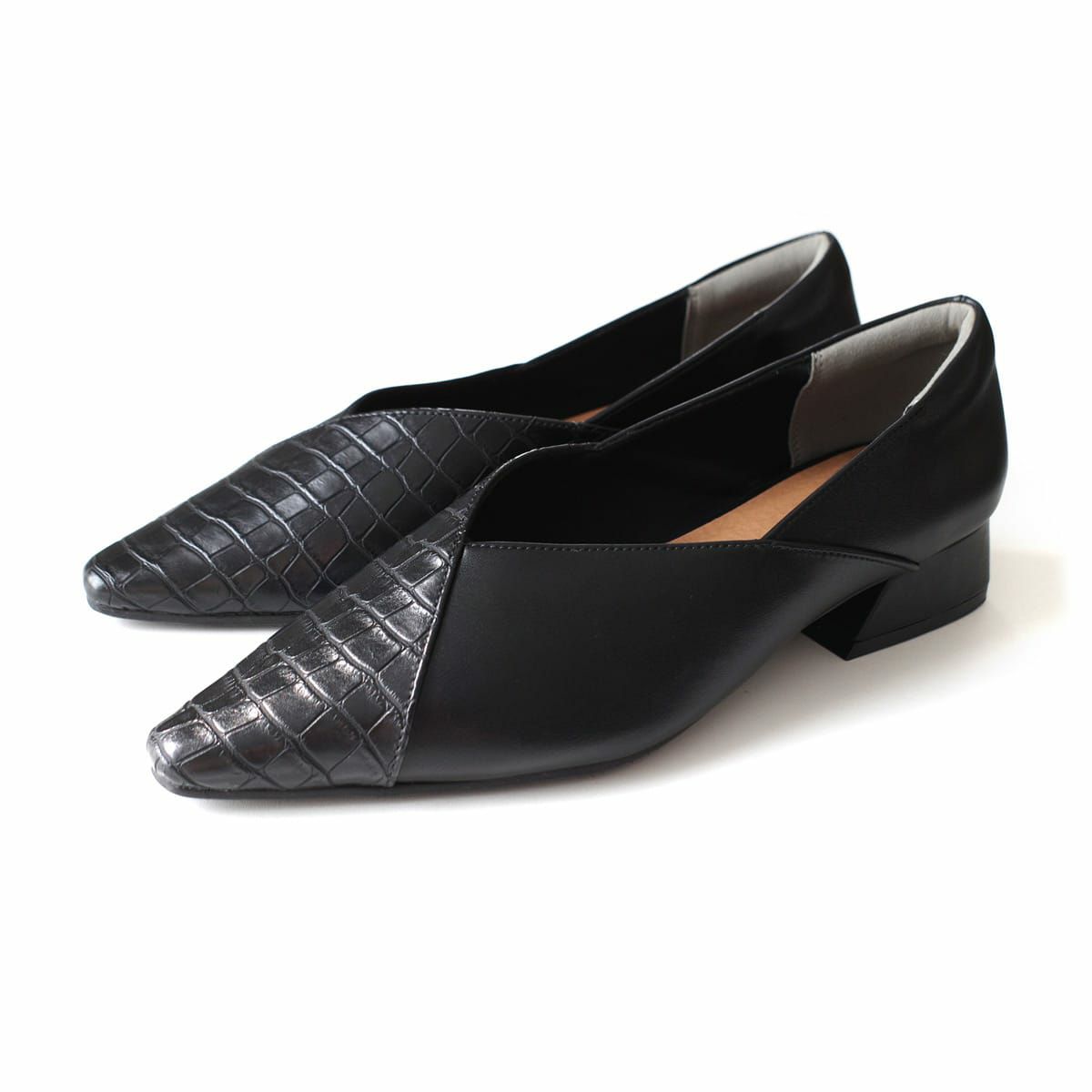 ブラック(クロコ)×ブラック(PU)