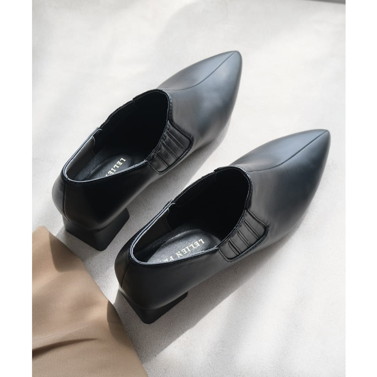 サイドゴアブーティポインテッドトゥ レディース | 《公式》レディース