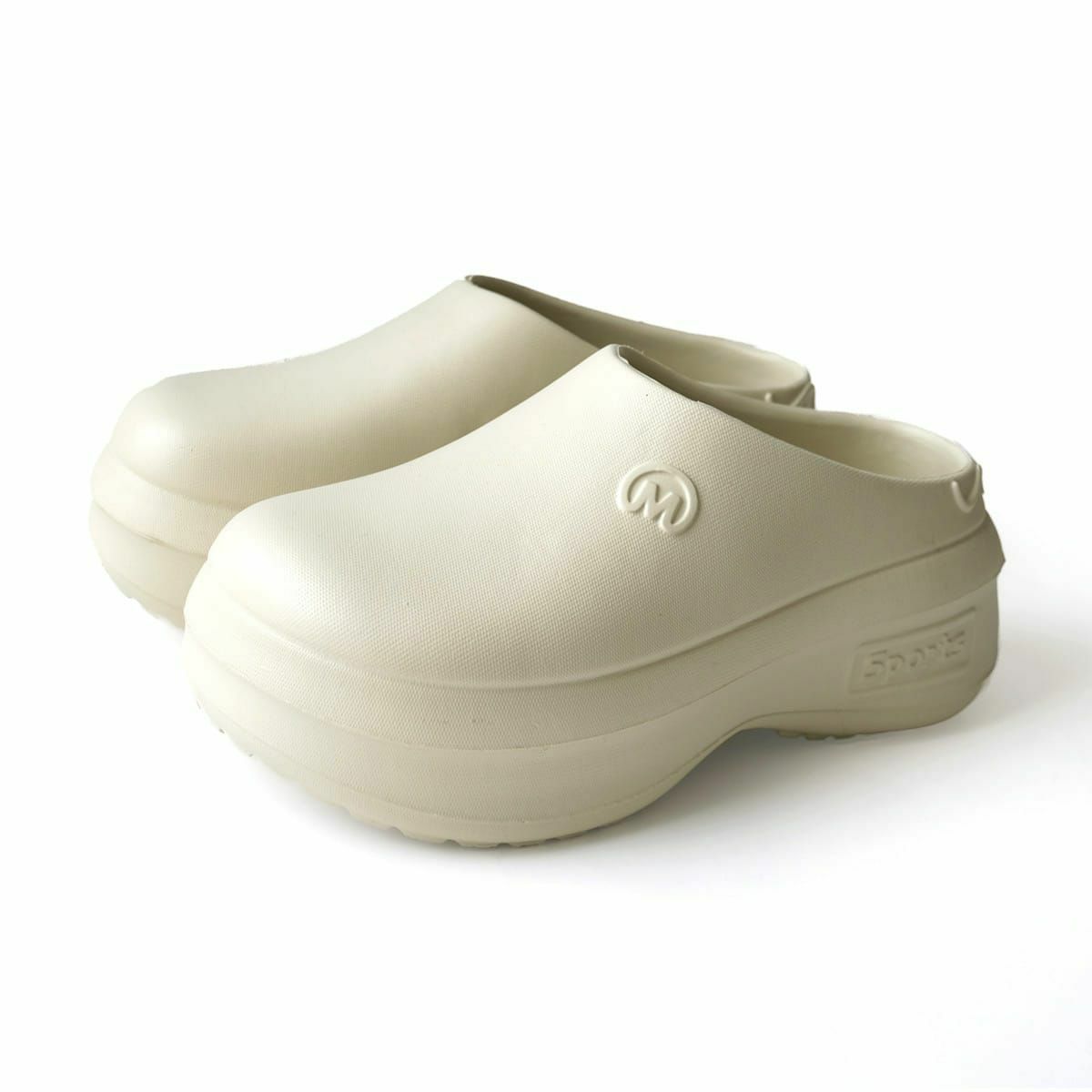 セージアイボリー